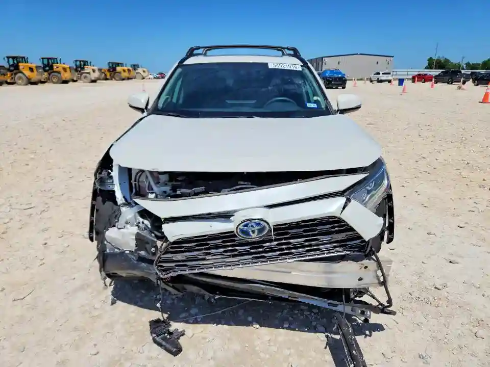 2T3D6RFV8MW025883 2021 TOYOTA RAV4-4