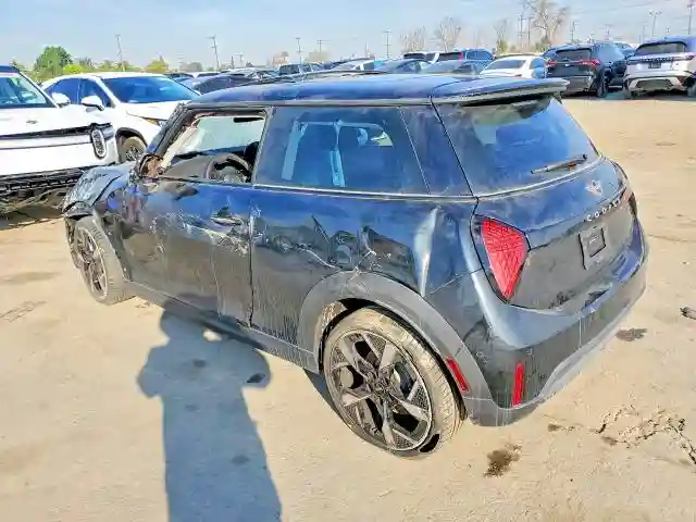 WMW23GD06S2W35165 2025 MINI COOPER-1