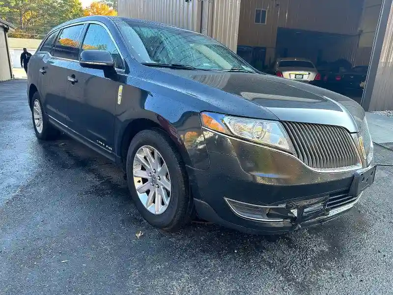 2LMHJ5NK0FBL03293 2014 LINCOLN MKT-0