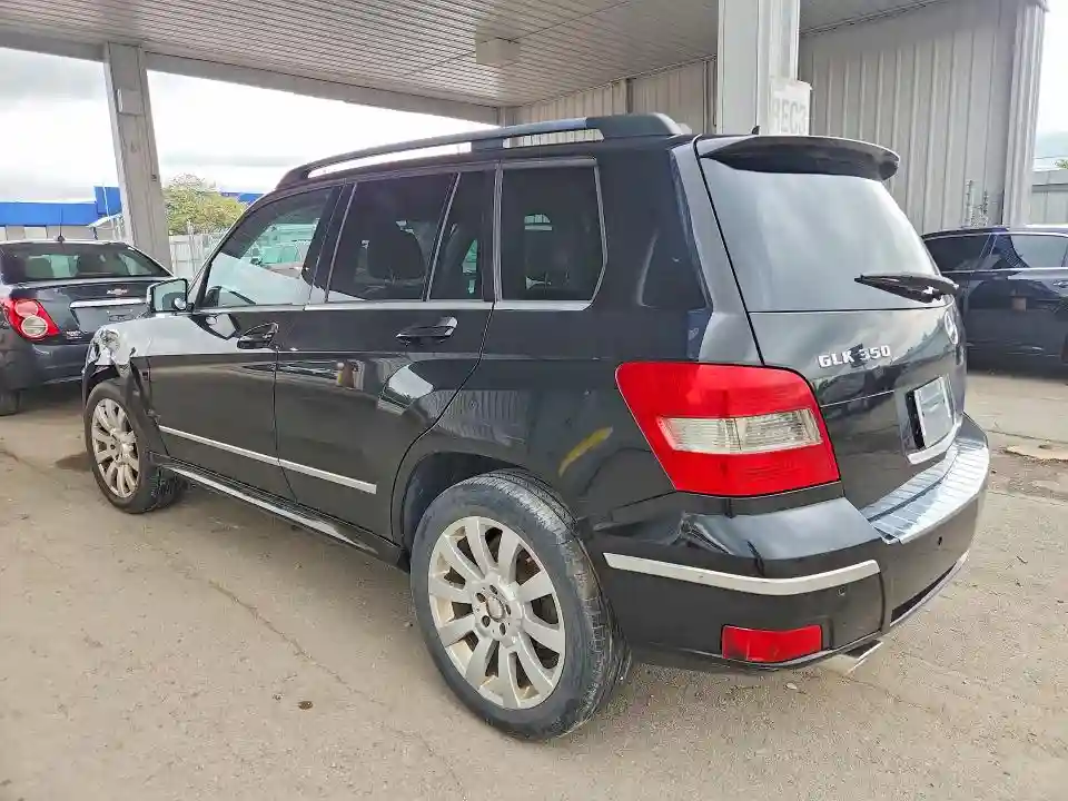 WDCGG5GB2BF574768 2011 MERCEDES-BENZ GLK-CLASS-1