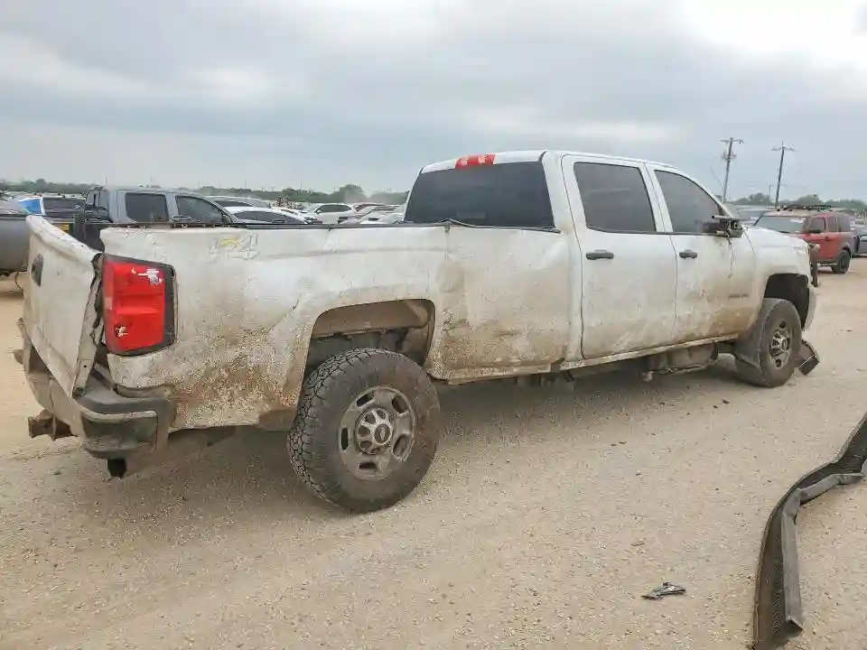 1GC1KUEY3HF214770 2017 CHEVROLET SILVERADO-2