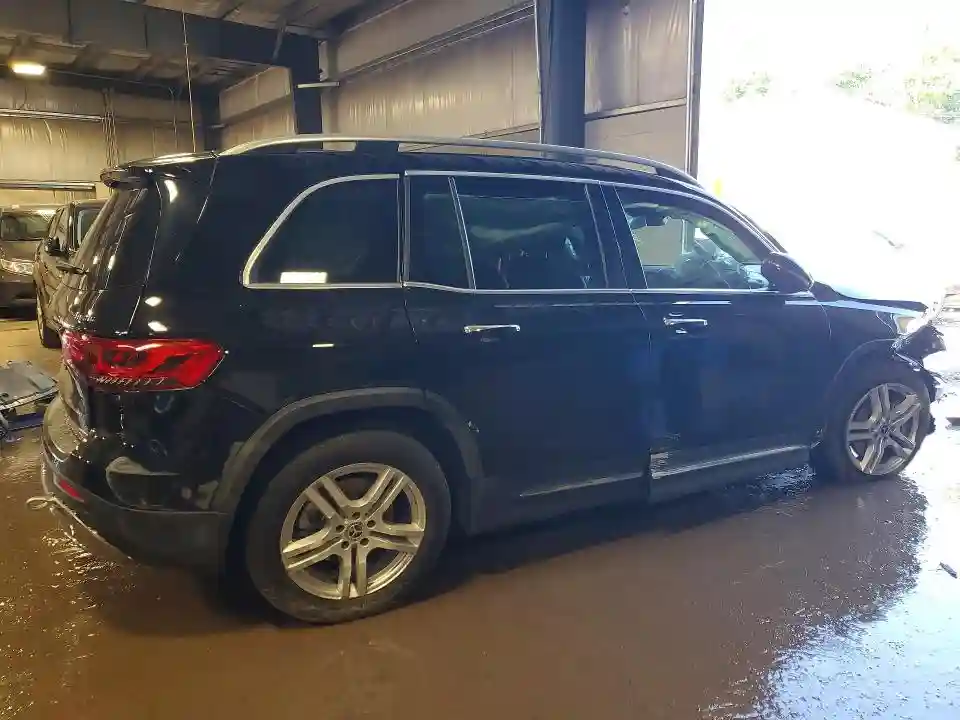 W1N4M4HBXPW305816 2023 MERCEDES-BENZ GLB-CLASS-2