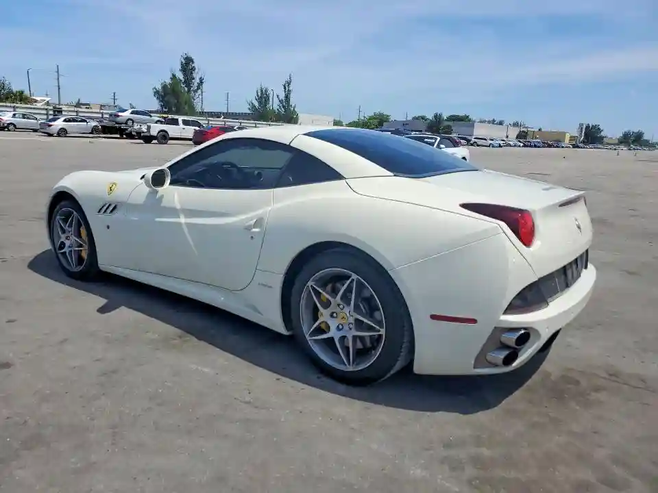 ZFF65TJAXD0191812 2013 FERRARI CALIFORNIA-1