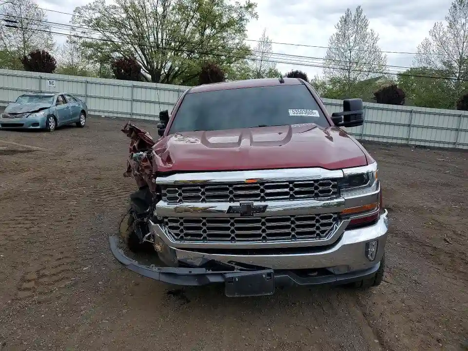 1GCVKREC8HZ303235 2017 CHEVROLET SILVERADO-4