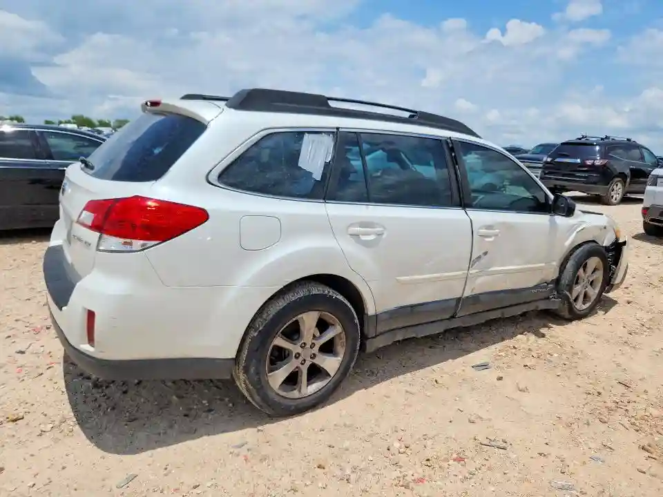 4S4BRCAC8E3251262 2014 SUBARU OUTBACK-2