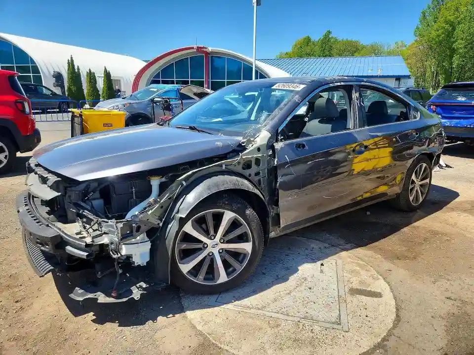 4S3BNAN66J3022677 2018 SUBARU LEGACY-0