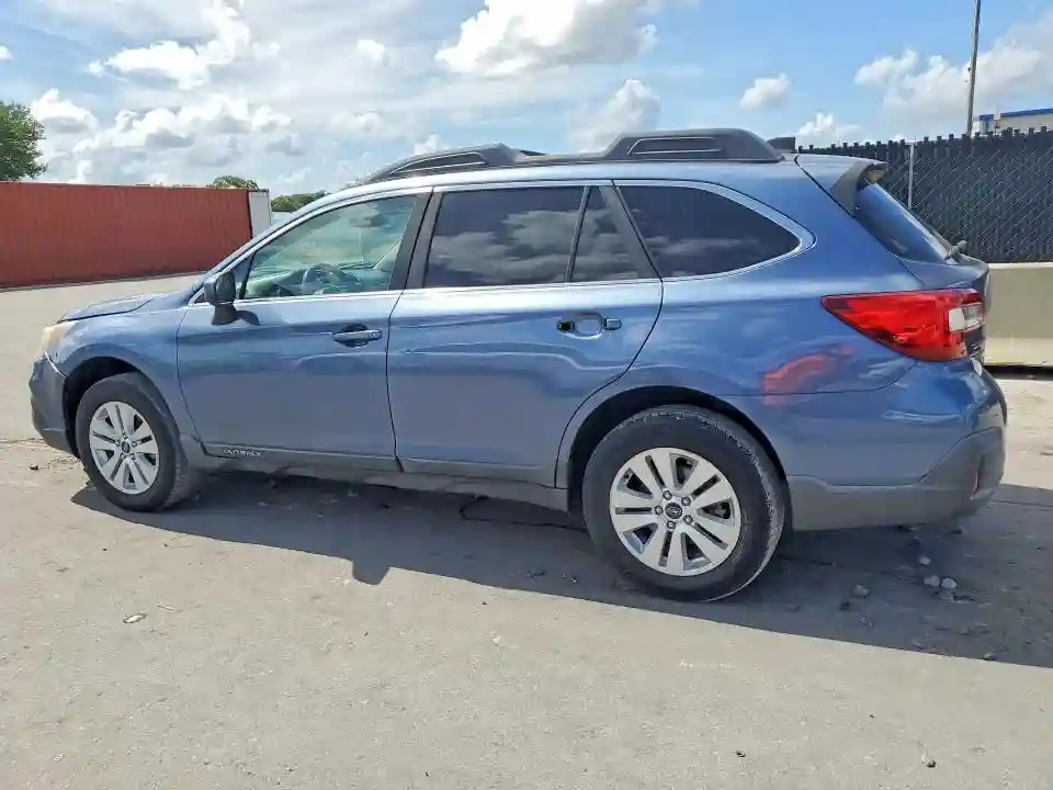 4S4BSACCXJ3255510 2018 SUBARU OUTBACK-1