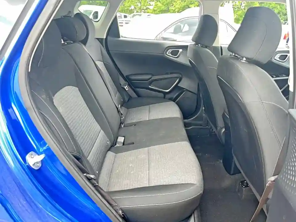 KNDJ63AU0L7079882 2020 KIA SOUL-5