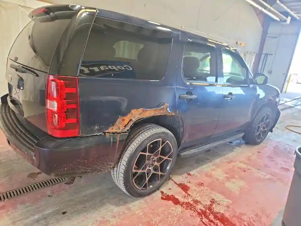 1GNMCAE04AR258260 2010 CHEVROLET TAHOE-2