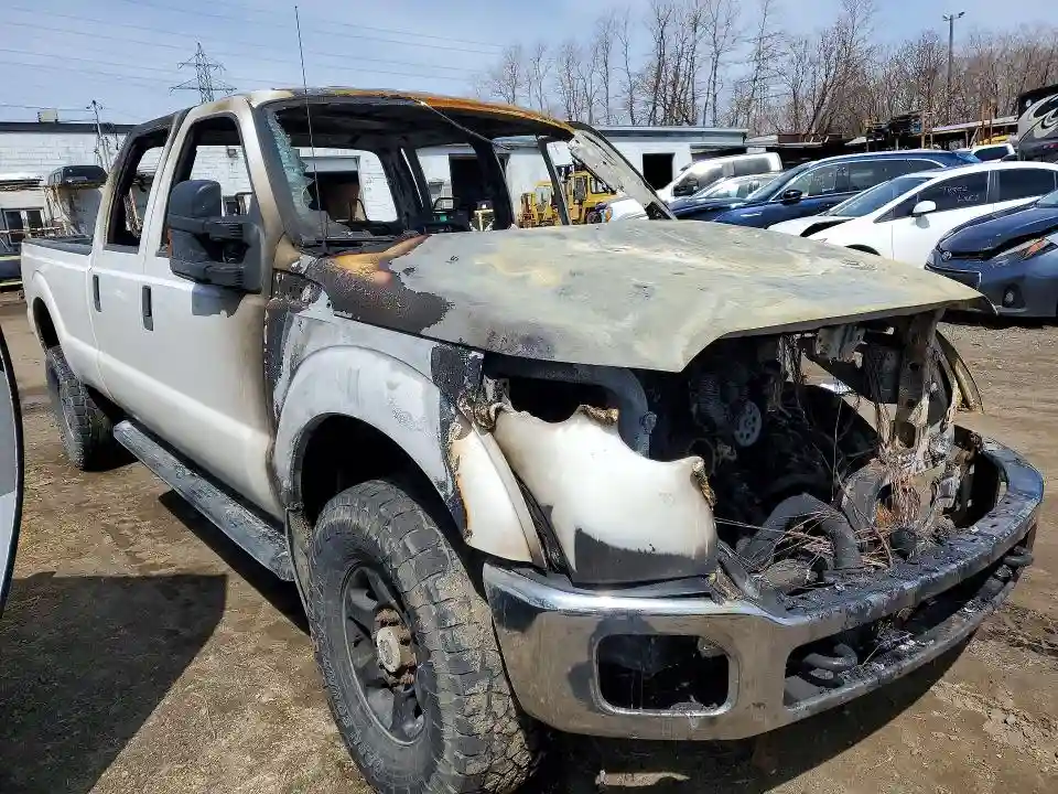 1FT7W2B6XGEC91677 2016 FORD F250-3