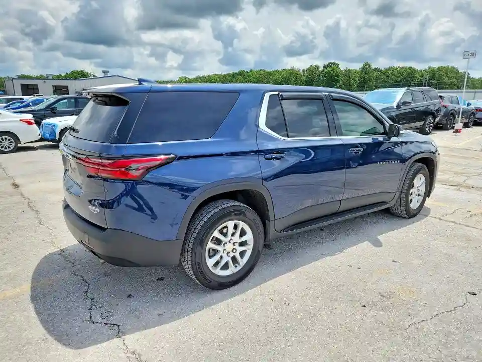 1GNERFKW8PJ165192 2023 CHEVROLET TRAVERSE-2