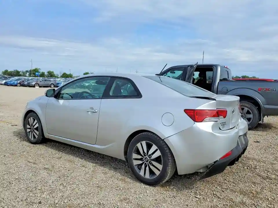 KNAFU6A22D5670205 2013 KIA FORTE-1