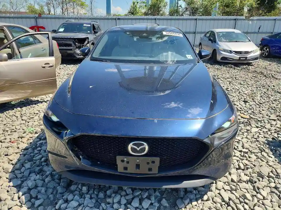 JM1BPALLXN1520935 2022 MAZDA 3-4
