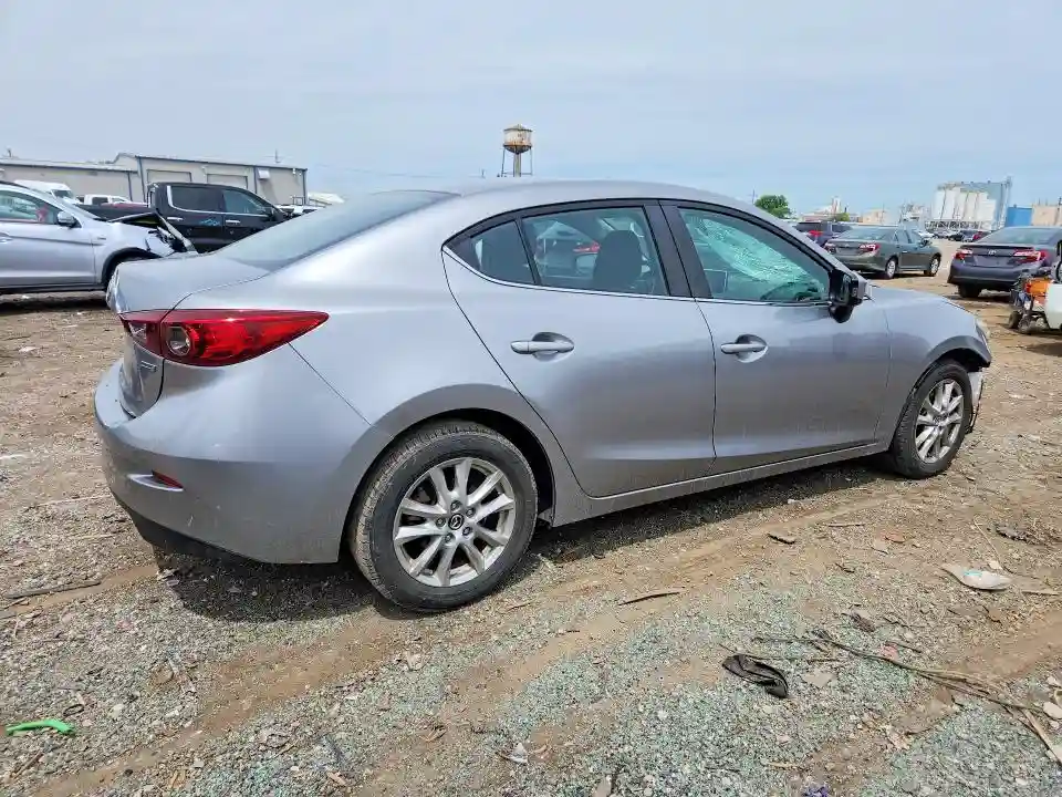 JM1BM1U7XG1334986 2016 MAZDA 3-2