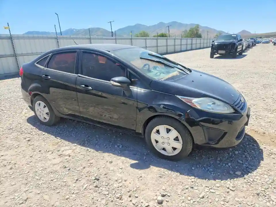 3FADP4BJ4DM227615 2013 FORD FIESTA-3