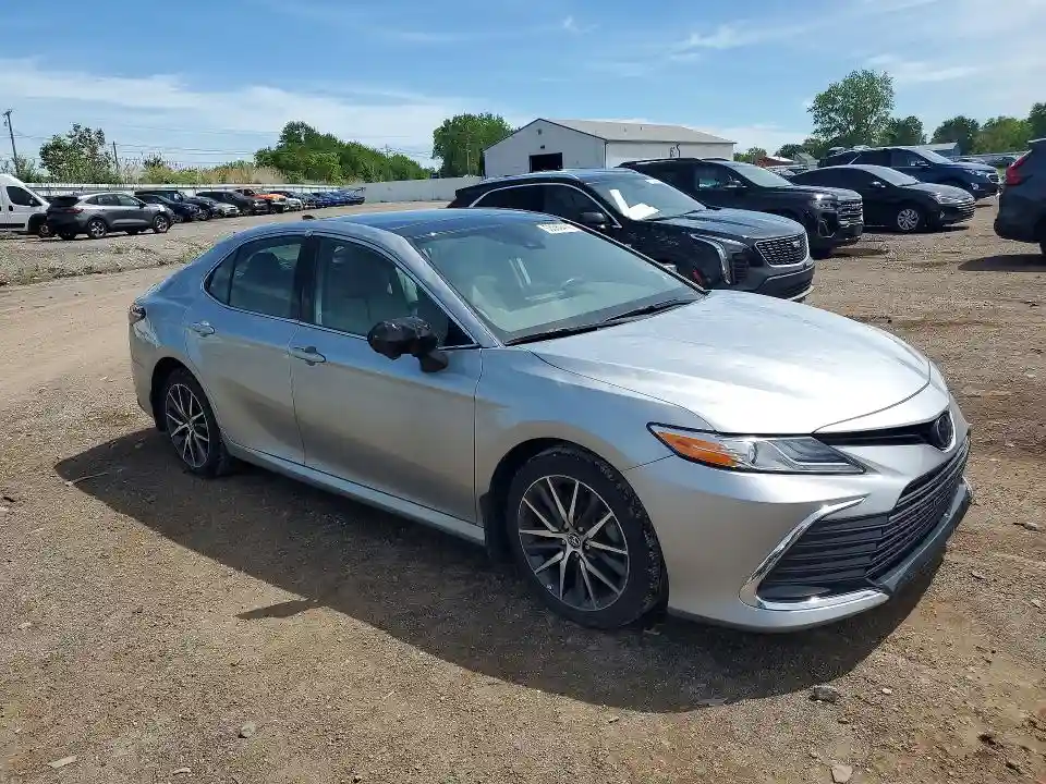 4T1F11AK3MU603578 2021 TOYOTA CAMRY-3