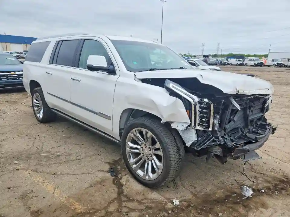 1GYS4JKJ0KR228470 2019 CADILLAC ESCALADE-3