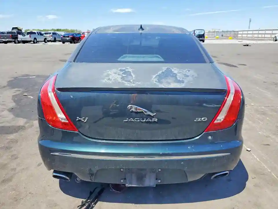 SAJWA1CZ6F8V89834 2015 JAGUAR XJ-5