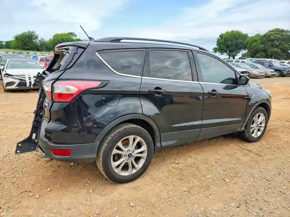 1FMCU0HD7JUA94487 2018 FORD ESCAPE-2