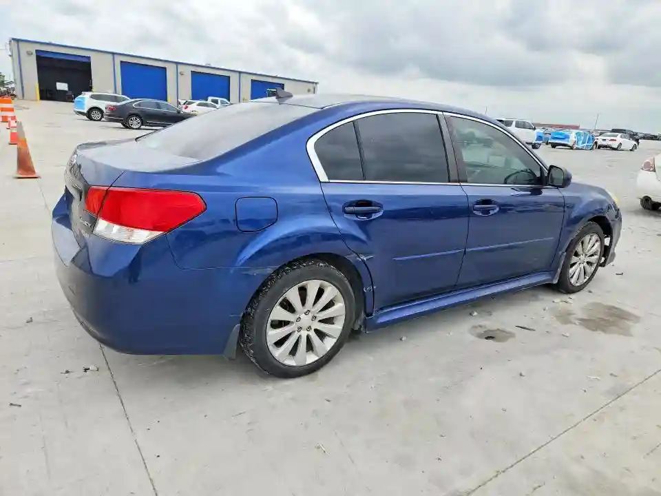 4S3BMBJ63B3235957 2011 SUBARU LEGACY-2