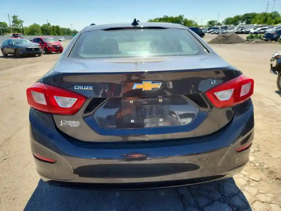 1G1BE5SM2H7152977 2017 CHEVROLET CRUZE-5