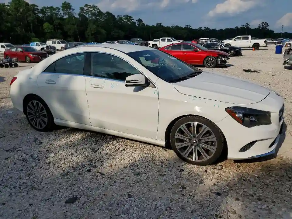 WDDSJ4EB8JN657663 2018 MERCEDES-BENZ CLA-CLASS-3