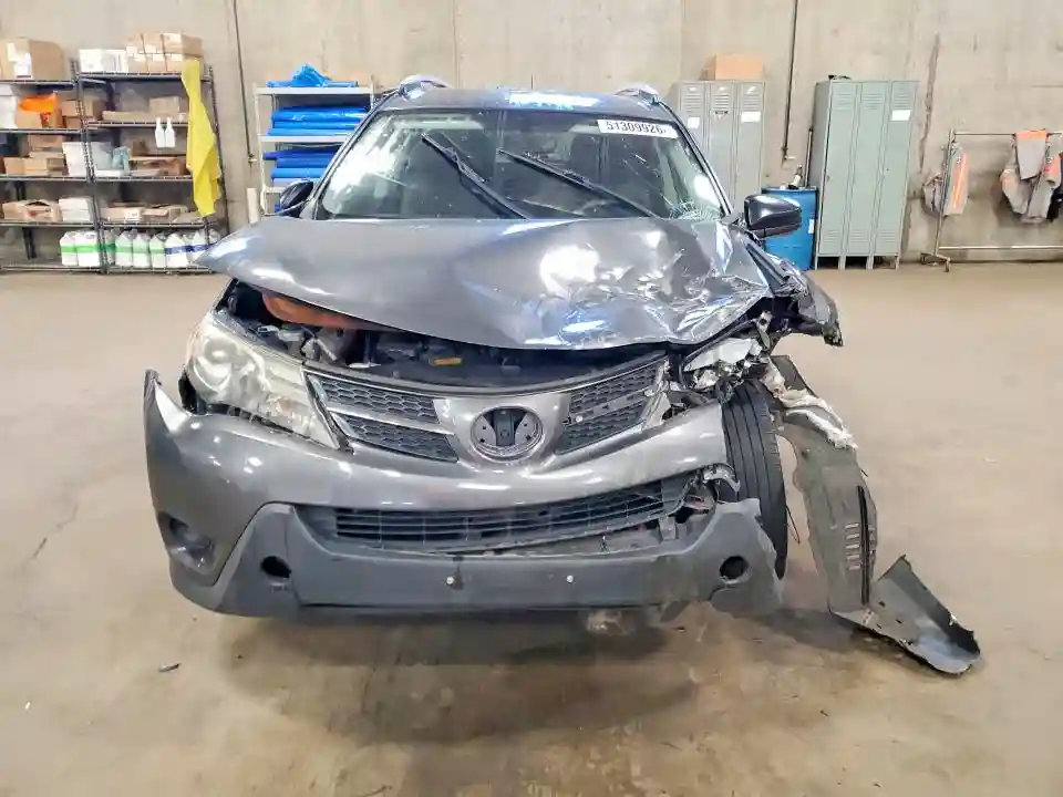 JTMBFREV9ED084500 2014 TOYOTA RAV4 LE-4