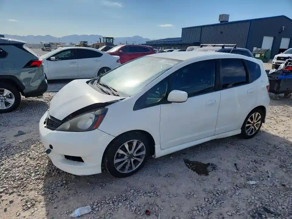 JHMGE8H51DC037575 2013 HONDA FIT-0