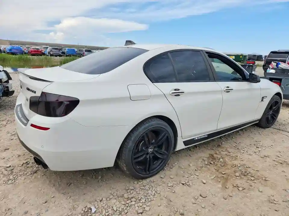 WBAFU9C53DDY70895 2013 BMW 5 SERIES-2