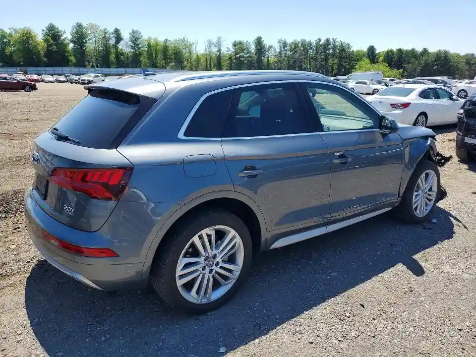 WA1CNAFY2J2190773 2018 AUDI Q5-2