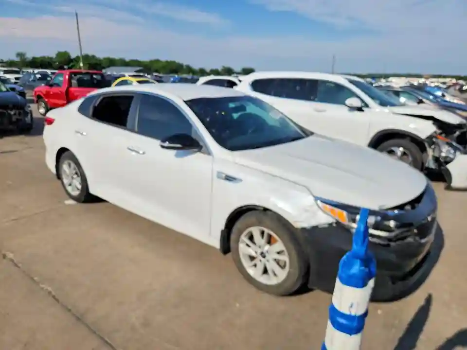 5XXGT4L35GG047052 2016 KIA OPTIMA-3