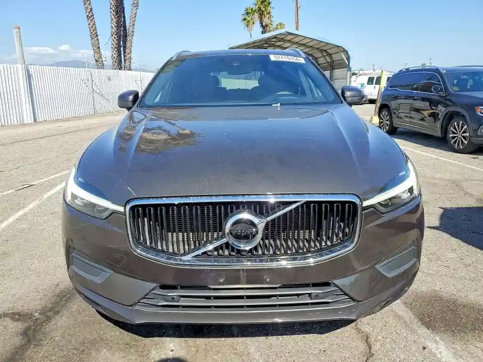 YV4A22RK4M1783125 2021 VOLVO XC60-4