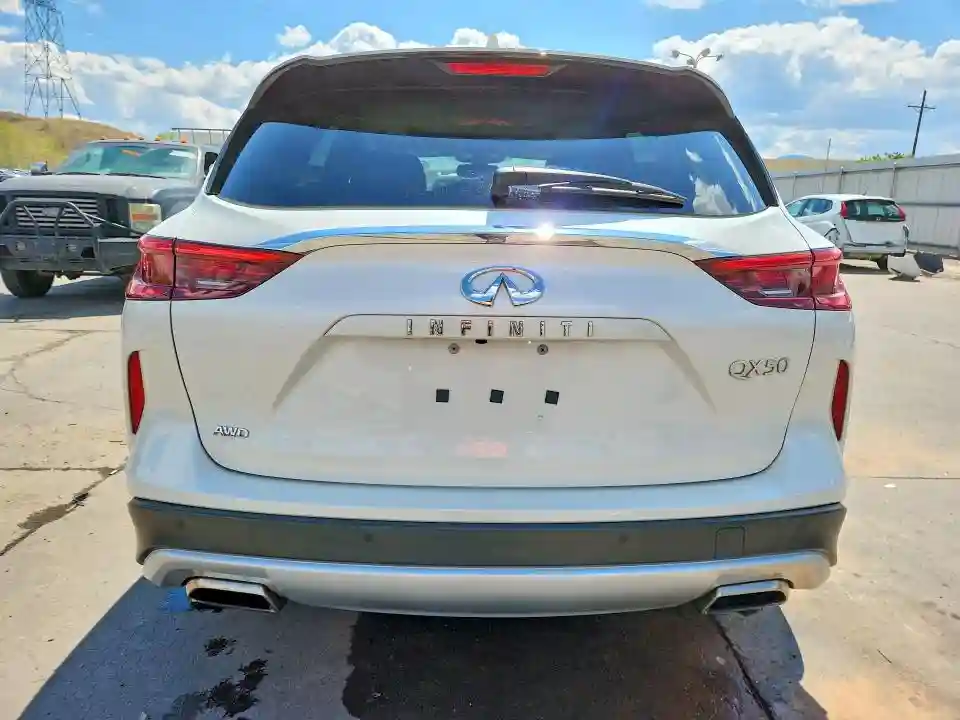 3PCAJ5M38LF104700 2020 INFINITI QX50-5