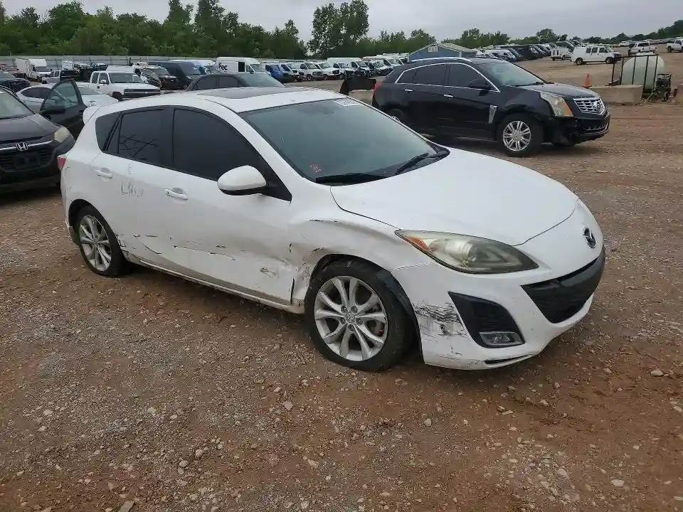 JM1BL1M56B1376968 2011 MAZDA 3 MAZDASPE-3