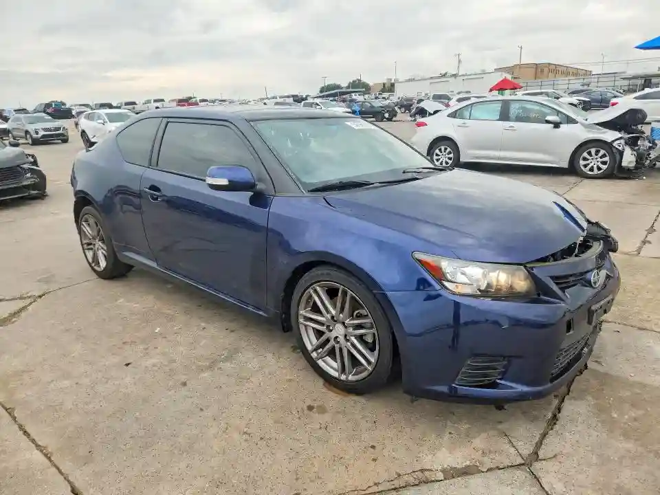 JTKJF5C73C3043574 2012 SCION TC-3