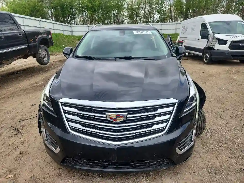 1GYKNDRS0JZ200664 2018 CADILLAC XT5-4