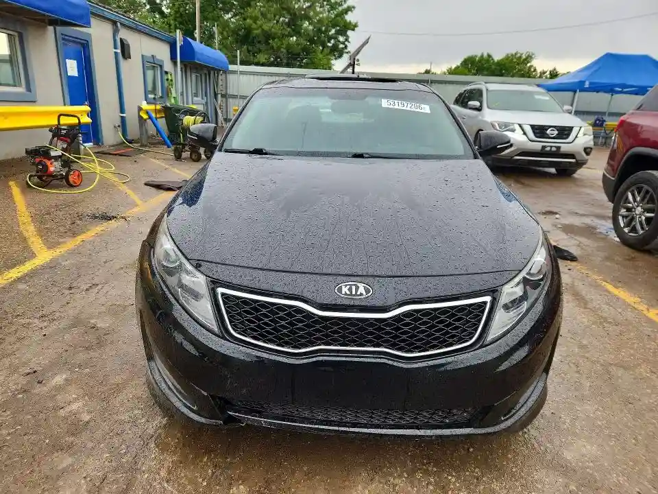 5XXGR4A67CG045387 2012 KIA OPTIMA-4
