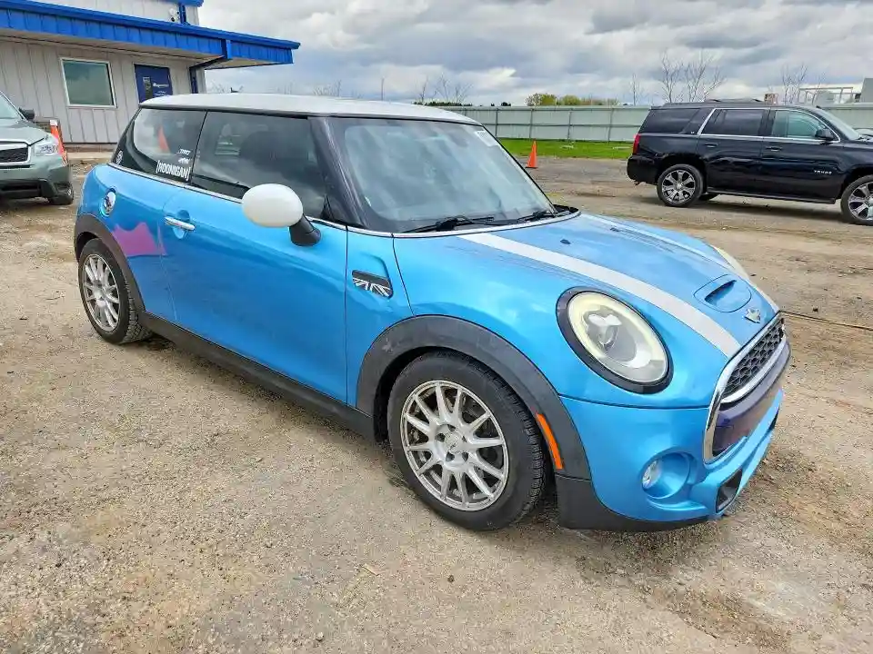WMWXP7C5XG3B93163 2016 MINI COOPER-3