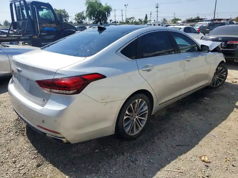 KMHGN4JE1FU068063 2015 HYUNDAI GENESIS-2