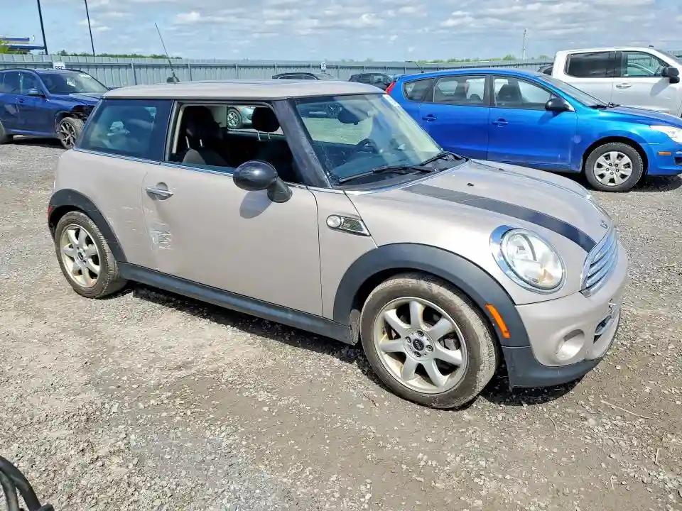WMWSU3C55DT545814 2013 MINI COOPER-3