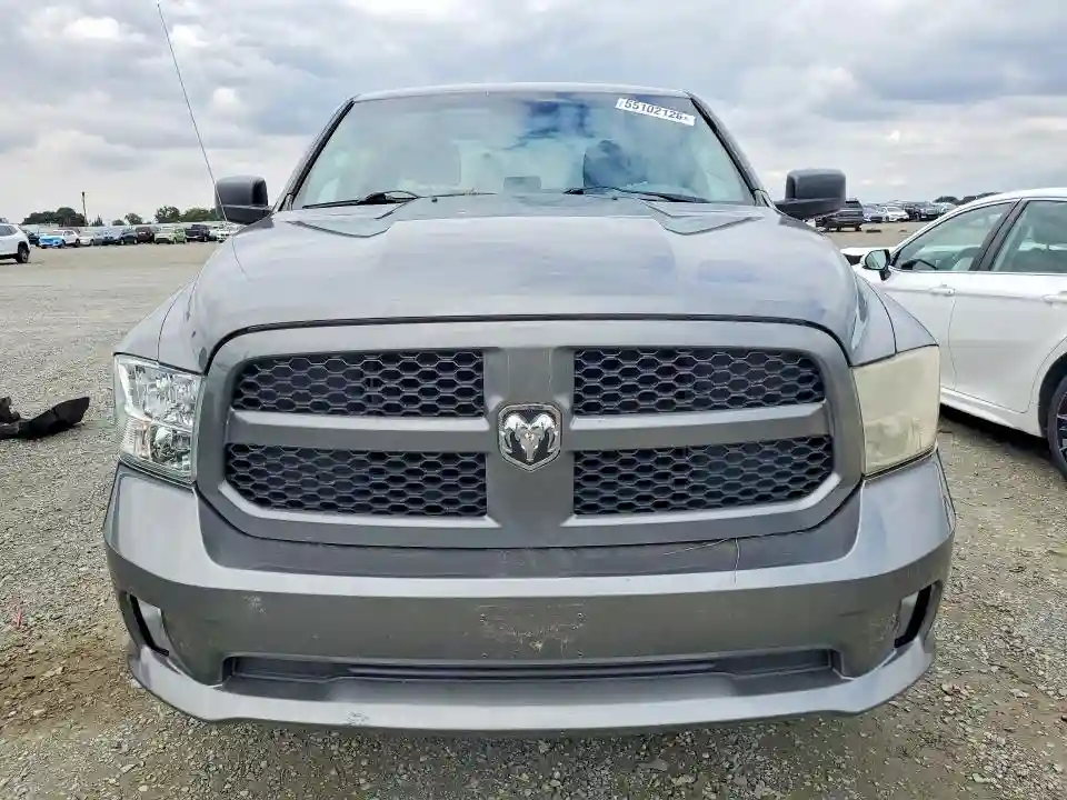 1C6RR6FT0DS538751 2013 RAM 1500-4