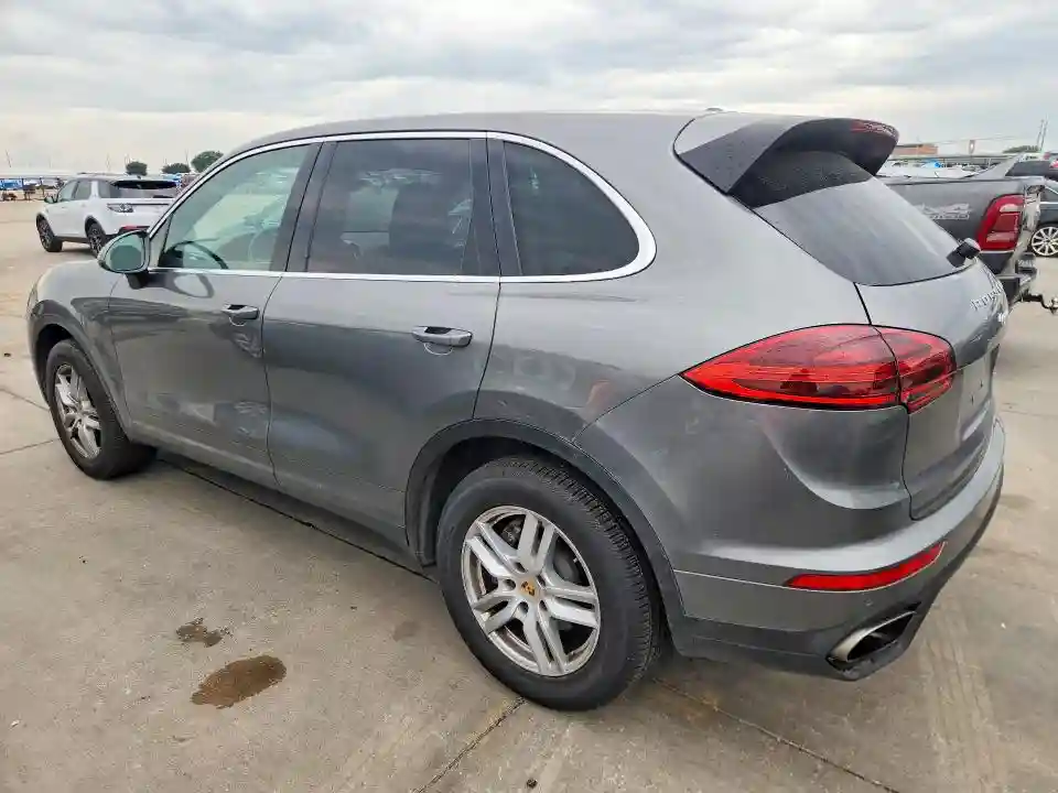 WP1AA2A27GKA14181 2016 PORSCHE CAYENNE-1