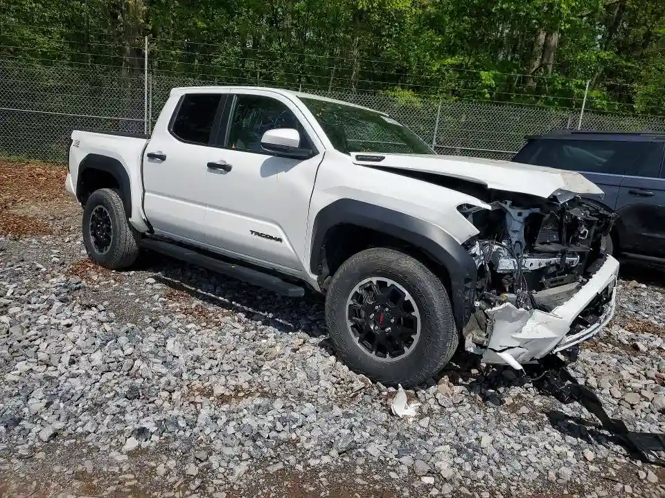 3TYLC5LNXST025484 2025 TOYOTA TACOMA-3