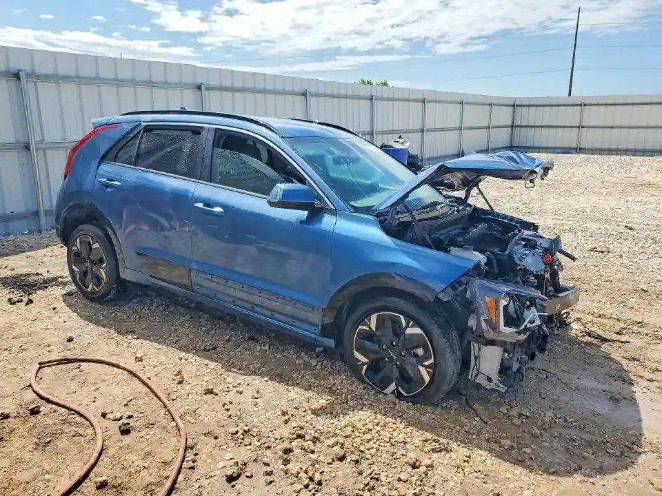 KNDCR3L11R5087173 2024 KIA NIRO WIND-3