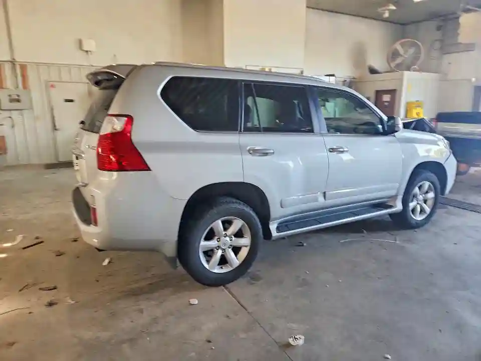JTJBM7FX5C5035695 2012 LEXUS GX-2