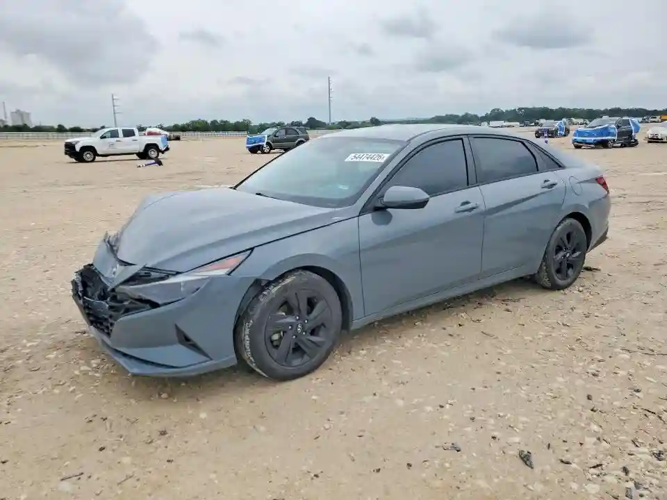 KMHLM4AG9NU252877 2022 HYUNDAI ELANTRA-0
