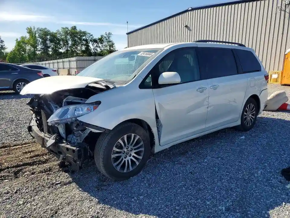 5TDYZ3DC1JS924220 2018 TOYOTA SIENNA-0