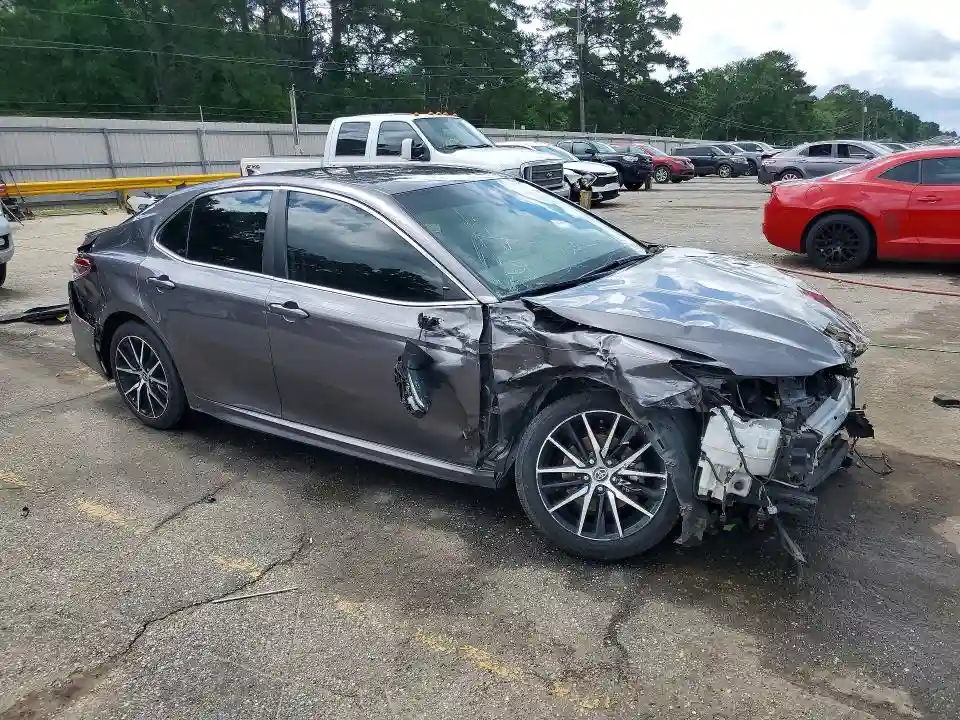 4T1G11AK1NU618490 2022 TOYOTA CAMRY-3