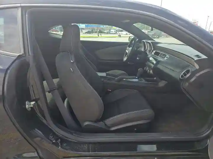 2G1FB1E31F9301817 2015 CHEVROLET CAMARO-4