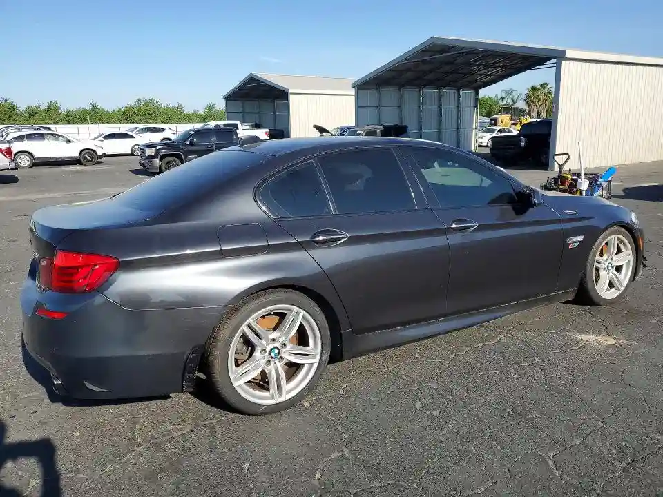WBAFR9C57DDX79792 2013 BMW 5 SERIES-2